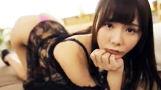 美少女が連続絶頂を迎えるイキイキ騎乗位ファック
