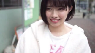 清楚な黒髪ショート美少女、AVデビュー決定