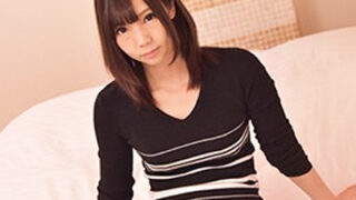 敏感クリトリスのロリ貧乳美少女がゴムなしピストンで痙攣アクメ