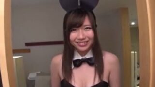 顧客が勝てばHなサービスが受けられ、勝利で中出しが可能。