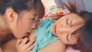 入れ替わりでアイドル妹に！シャワー＆夜の関係を体験