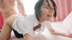 義父と同居中の女子大生が、義父の快楽に堕ちる純粋な娘