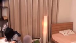 巨乳の教え子が成長し過ぎ、家庭教師が我慢できず関係を持ってしまう。