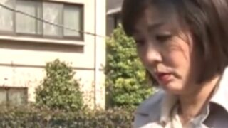 巨乳のママが娘夫婦の家へ行ったら、義息に狙われて娘の近くで犯された。