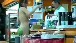 山手梨愛の媚薬オイルマッサージ後にフェラと騎乗位で顔射し、スレンダーで巨乳、パイパンの痴女が出演するエロ動画。