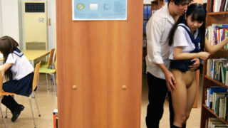 無知ロリJKが校内で性行為に明け暮れる