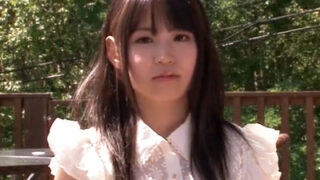 清楚なロリ美少女さくらゆらが恥じらいアクメを連発する