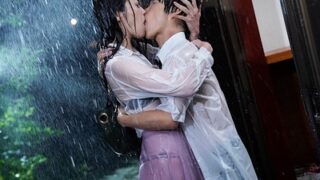 暴風雨の夜、憧れ続けた叔母と止まらぬ関係が始まる。