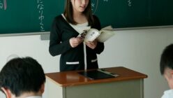 結婚式直前の女教師が生徒に寝取られ、猿のような性欲で腰が砕れるほど激しく突かれ、完全に堕ちる。