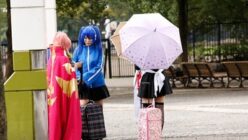 イベント後、レイヤーに声をかけ、中出し乱交