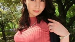 変態妻が潮吹きしながら不倫に発情。