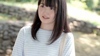 地味で無口なプログラマー少女がAVデビューする物語。
