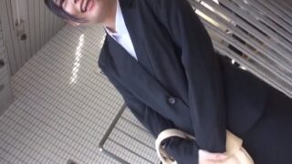 即中出しセックスでやってきた就活生