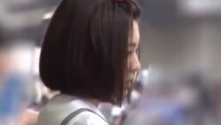 痴漢に狙われた太めJKが抵抗できずに無理やりヤラれる。