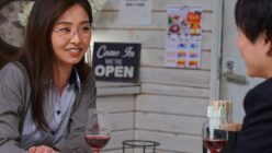 地味な人妻がSEXで豹変し、フェラチオが得意になる。
