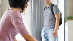 蒸発した母が隣に住んでいた
