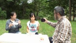 キャンプ場管理人の日焼け美少女のわいせつ映像
