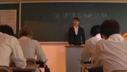若い女性教師がクズ生徒に過酷な性的暴行を受ける。