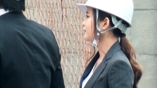 23歳の現場監督のOLへ突撃し顔射