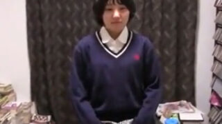 アウロリJKが年上男性とハメ撮りでアクメを迎える