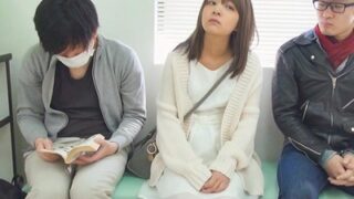 「女になりたい」と願っていた男性が理想の女性像を手に入れ、性別は変えずに結婚に至る。