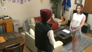 中国人美女が民泊で観光無視してハメ倒す
