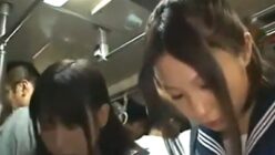 未成熟な女子が木綿パンツを履き、容赦なく強姦される