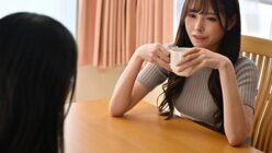 我慢していたが、彼女の姉が美人すぎて毎日セックスし続けた2日間