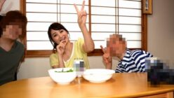 美人妻がレイパーに脅迫され撮影被害を受けた映像