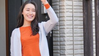 妻の裏の笑顔