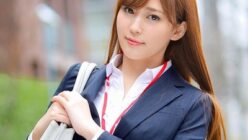 高嶺の花がOLに変身し、媚薬で堕としてヤリたい放題
