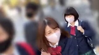 JKがピンクのオマンコで乱交中出し