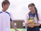 絶妙なミニスカで誘うミニスカアイドル系女子高生が、憧れの先輩と部室で愛を確かめ合うドキドキSEX。
