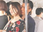 子育てを終えた美熟女OLが社会復帰後、公衆の場で中年男に痴漢され、身体を解かして発情し尽くす禁断の出来事
