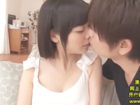 長身の正統派美少女がイケメン男優のハードピストンでエッチな一面を開花させ、AVデビュー作でドキドキの官能SEXを披露