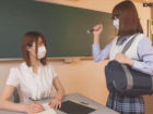 不思議なライトで美人女教師を洗脳し身体を貪るレズビアン女子高生の学園百合セックス