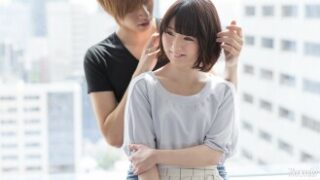 エッチに慣れていない少女をリードするMio