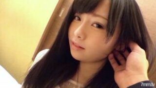 おねだり上手な美少女がラブホでHする Tae