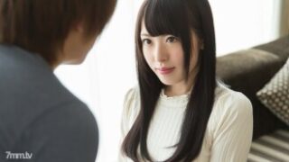 端正な顔立ちの黒髪美女イクミの性事情。