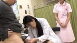 方形専門美容外科の女性医師が患者の性器を貪り尽くす