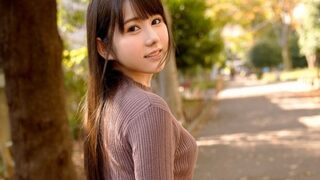 透明感あふれるクォーターハーフ女子大生が、お嬢様大学で中出しAVデビュー