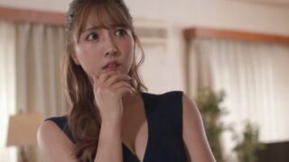 義理の父が夫不在時に来訪し、ねっとりしたチンポに取り込まれる