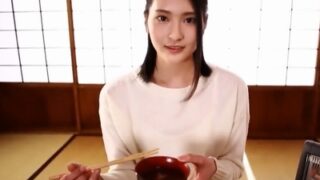 ガッキー似の国宝級美女・女子大生がAVデビュー