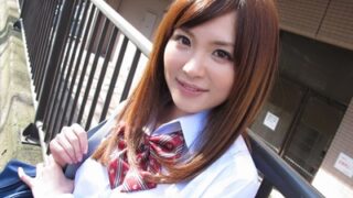 変態JKが男に跨りイキ狂う
