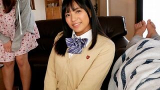 清純ロリ妹と中出し三昧