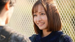 好きだった先生に自ら唾液を飲ませ、中出しさせる淫乱卒業生