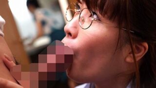 学校に来れば…才色兼備な眼鏡教師が不登校生の自宅で服従させられる