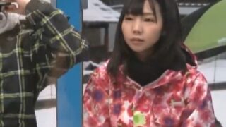 「ちょっとダメ…んぁイックぅ！」素人ハメ撮りが続き、彼氏持ちのマンコに大量中出し
