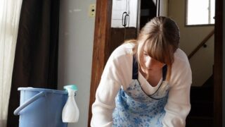 義父は金髪のアメリカ人嫁を一度は味わいたい