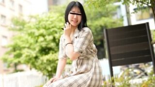 唾液と愛液が混ざり合う、人妻の濃厚PTOMセックス、荒川みえ